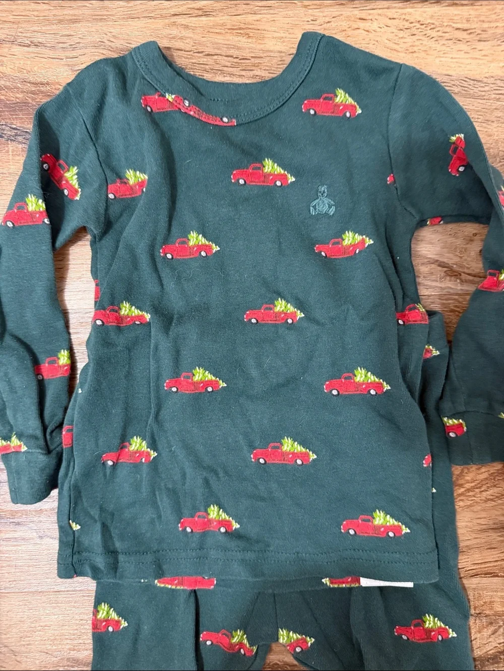 Set of 3 Holiday Winter PJ sets Gap, Old Navy, Burt’s Bees, 18M - 2T green pink